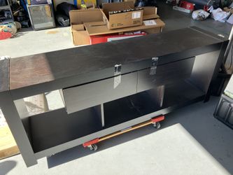 Wood TV/entertainment cabinet with 2 drawers