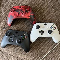 Xbox One Controllers