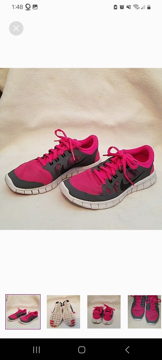 Nike Size 6.5Y Pink and Gray Running Shoe