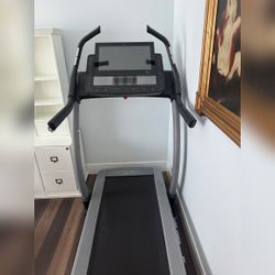 NordicTrack Commercial X22i - Excellent - Aventura, FL