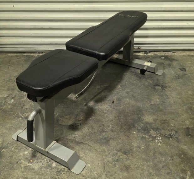 Adjustable Weight Bench