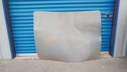 60 X 48 THICK FLOOR MAT ( OR BEST OFFER )