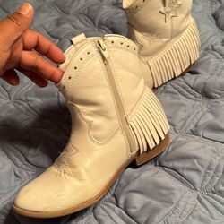 Boots Size 3