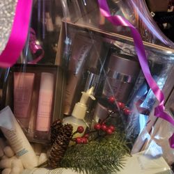 Mary Kay Beauty Gift Basket