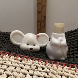 Avon Milk Glass Christmas “Merry Mouse” Cologne Bottle