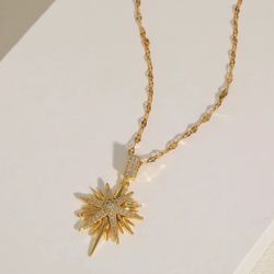 N209 -Unique 3D Star, 18K Gold Necklace!