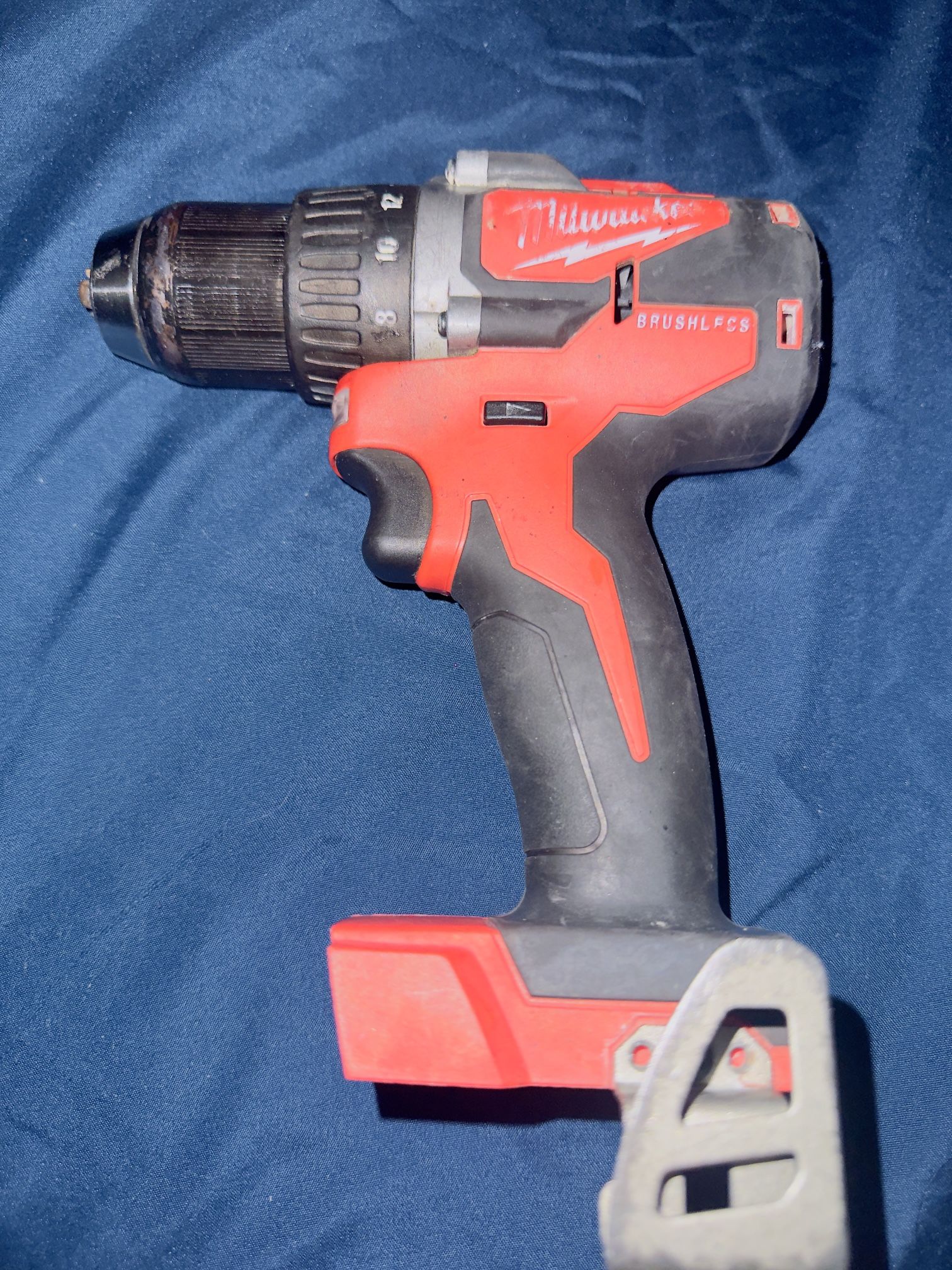 Milwaukee Brushless Drill “USED HUT IN GOOD CONDITION”