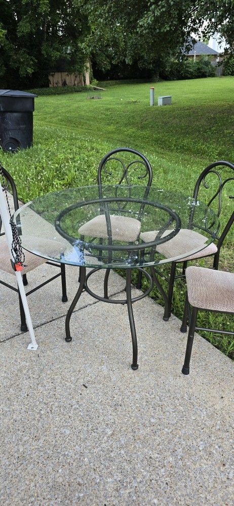 Glass Table And 4 Chairs