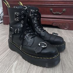 Doc Martens size 12 men’s Jadon
