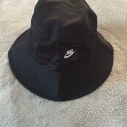 New Nike Hat For $20