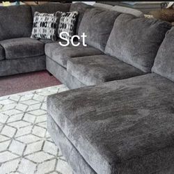 Brand New Ashley Couch 🛋️Ballinasloe Smoke Sectional Oversized 