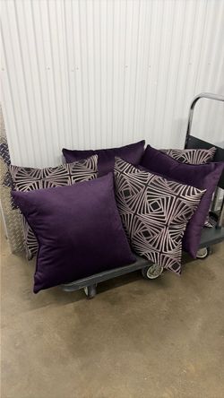 6 pcs are Deco Purple pillows