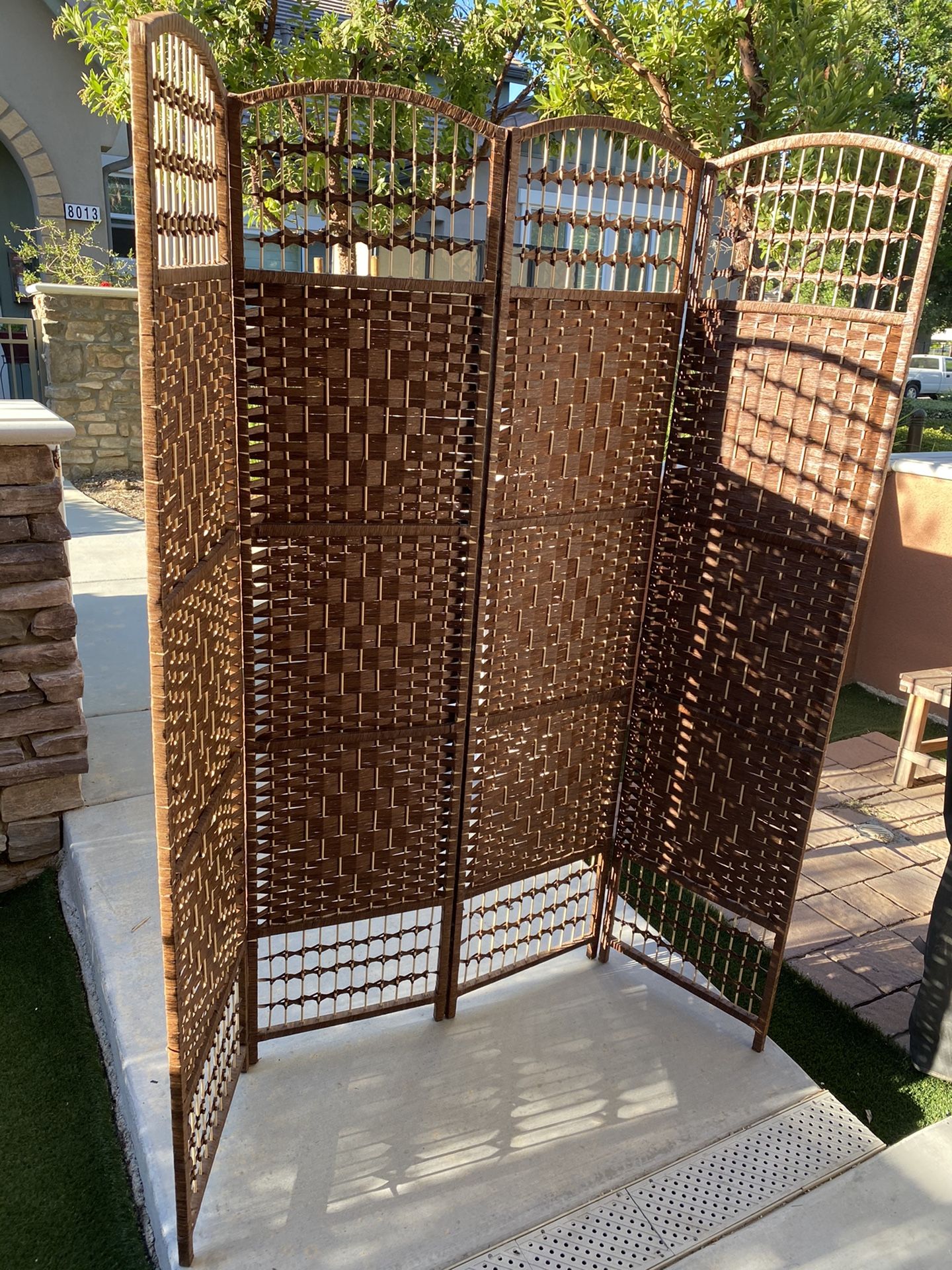 Patio privacy screen