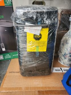 LG Portable Air Conditioner $325