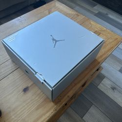 Jordan 11 Retro Adapt DarkPowder Blues