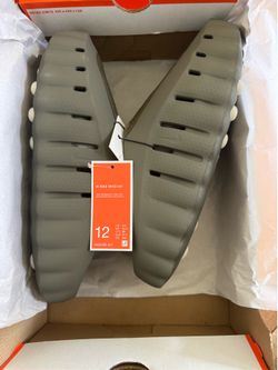 Nike Mind 001 Tarp Green