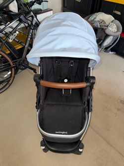 Monkingbird SEAT with blue o pink canopy