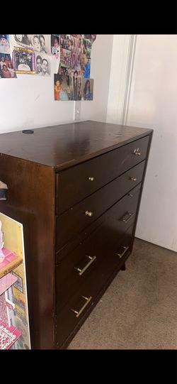 Dresser & bookshelves free!