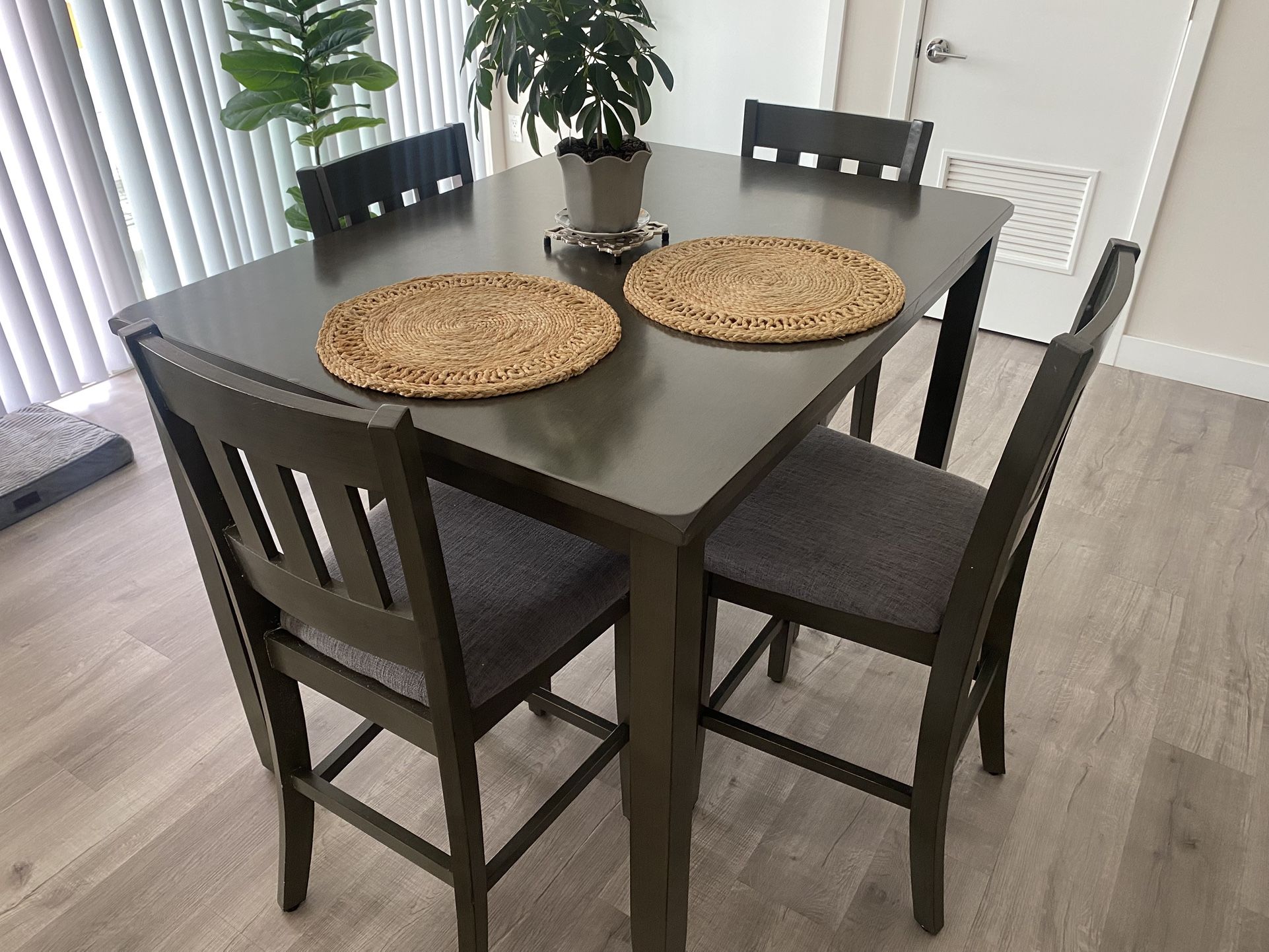 Dining Table with 4 Chairs Wood