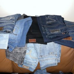 Bundle Jeans  20  Pair For $65