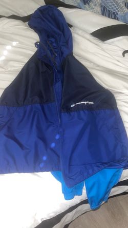 Champion windbreaker 20$