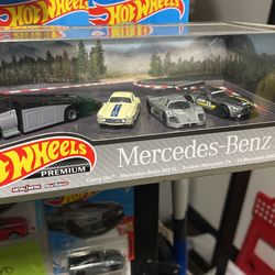 HOTWHEELS Mercedez Benz