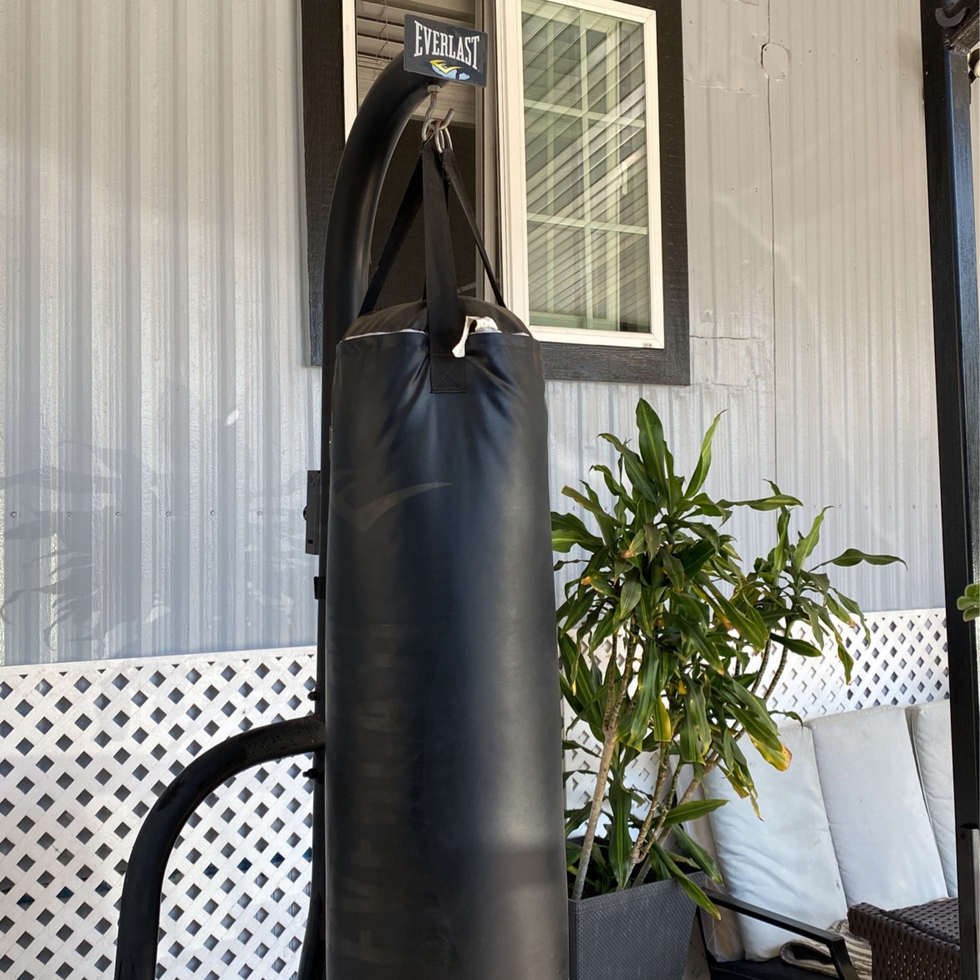 Boxing Bag And Stand