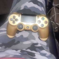 PS4 Controller 