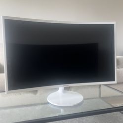 Samsung Curved Monitor