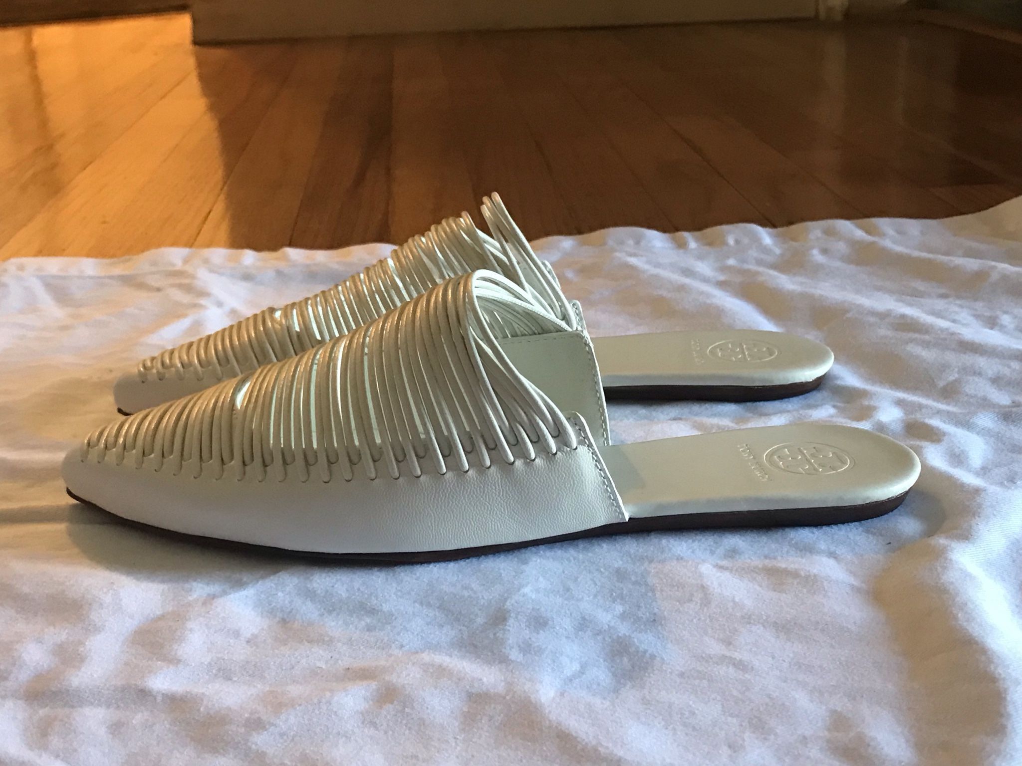 Tory Burch “SIENNA” Leather Pointed Toe Mule NWOB SZ