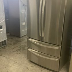 LG 4 Door French Door Refrigerator
