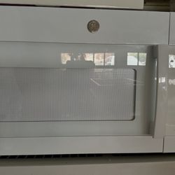 💥 Kitchen Appliance Combo – Electric Oven/Stove + Microwave + Dishwasher💥