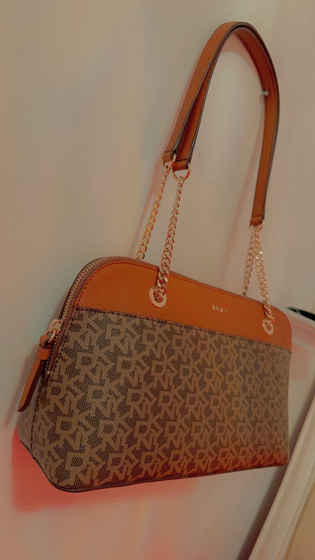 New DKNY Bryant park medium bag for Sale in New Rochelle, NY - OfferUp