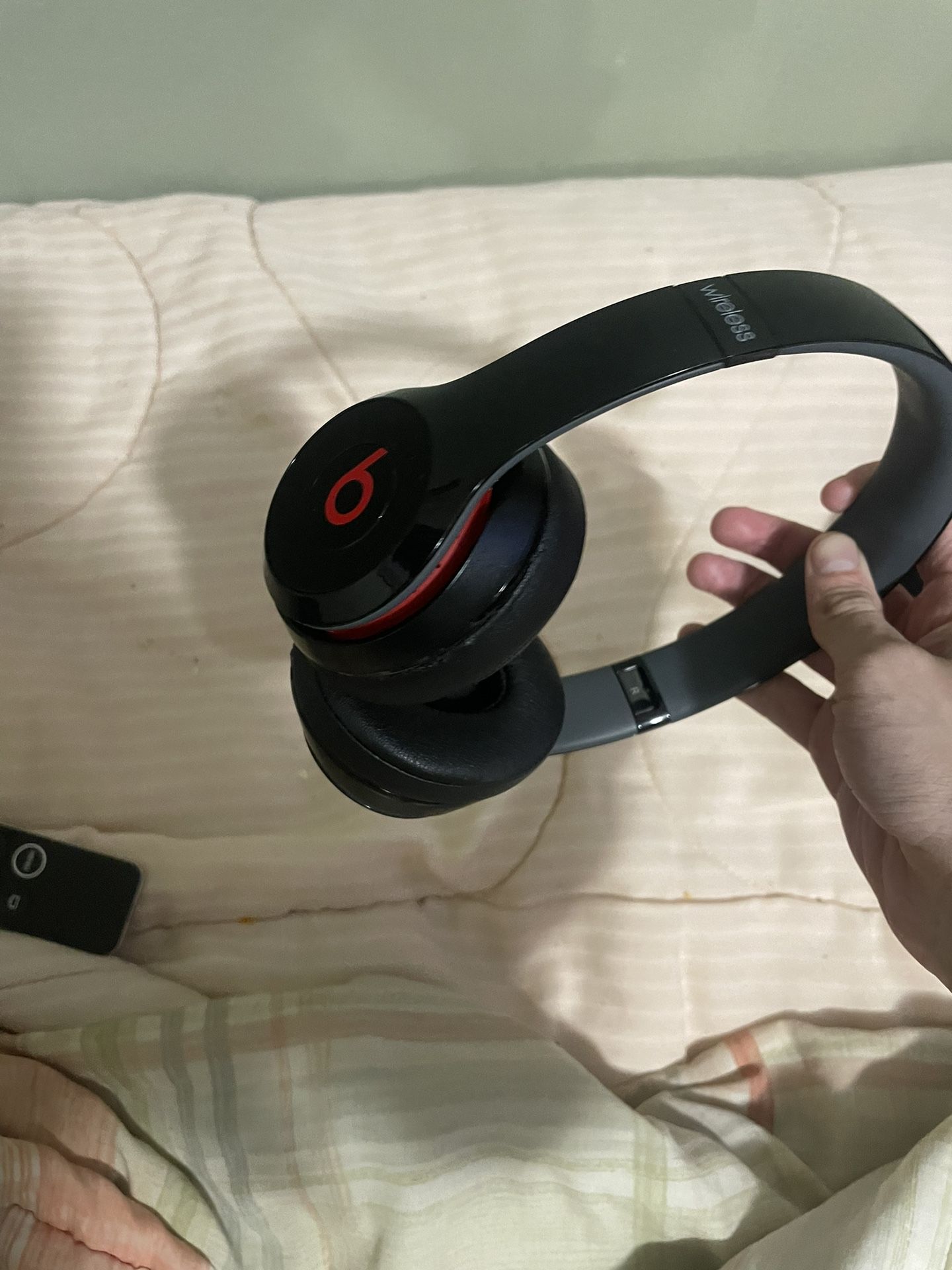 Beats Solo Wireless