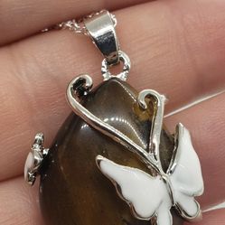 Natural Tiger's Eye Silver Butterfly Necklace 