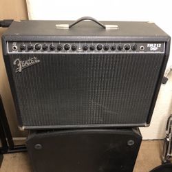 Fender FM 212 DSP 2-Channel 100-Watt 2x12" Solid State Guitar Combo with Onboard Effects