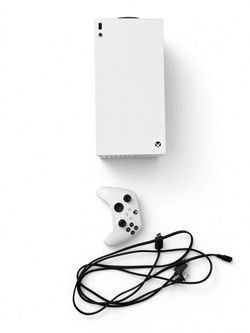 Xbox series X with controller