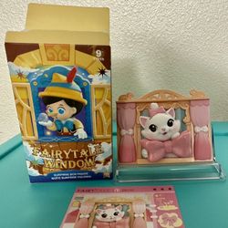 Fairytale Window Marie 