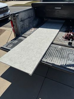 Quartz countertop pieces