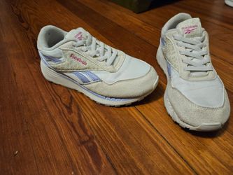 Size 3 * Youth * REEBOK * Cllassic White Purple Pink *  Low Top Girls * EU34 Shoes