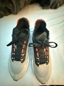 Running Shoes Adidas 