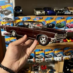 Vintage Cars For Sale.  300 For All Or Throw Me A Offer