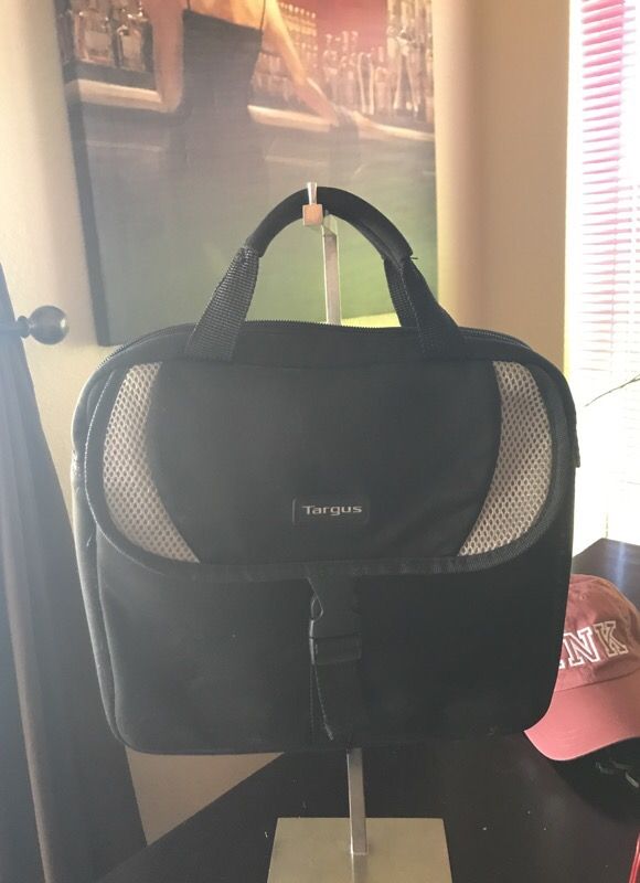 Targus notebook kindle case holder