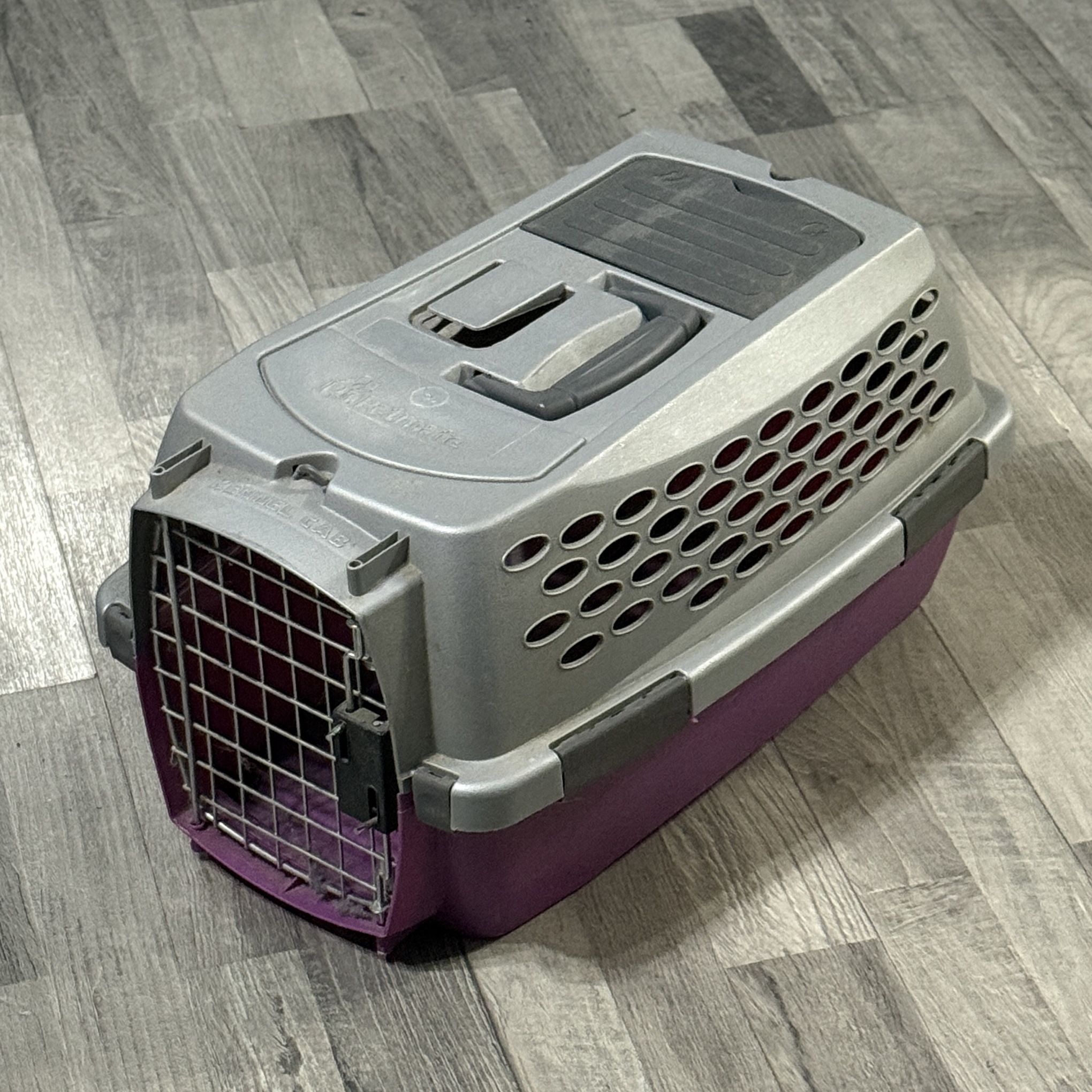 Used Small Dog Pet Carrier – Durable, Secure & Lightweight