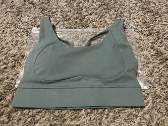 Women’s Strappy Sports Bra with Removable Cups Size Small, Olive Green