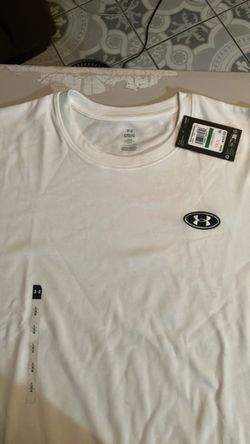 Large Underarmour Shirt