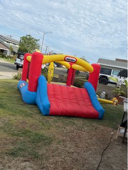 Little Tikes Jump 'n Slide Bouncer Jumper