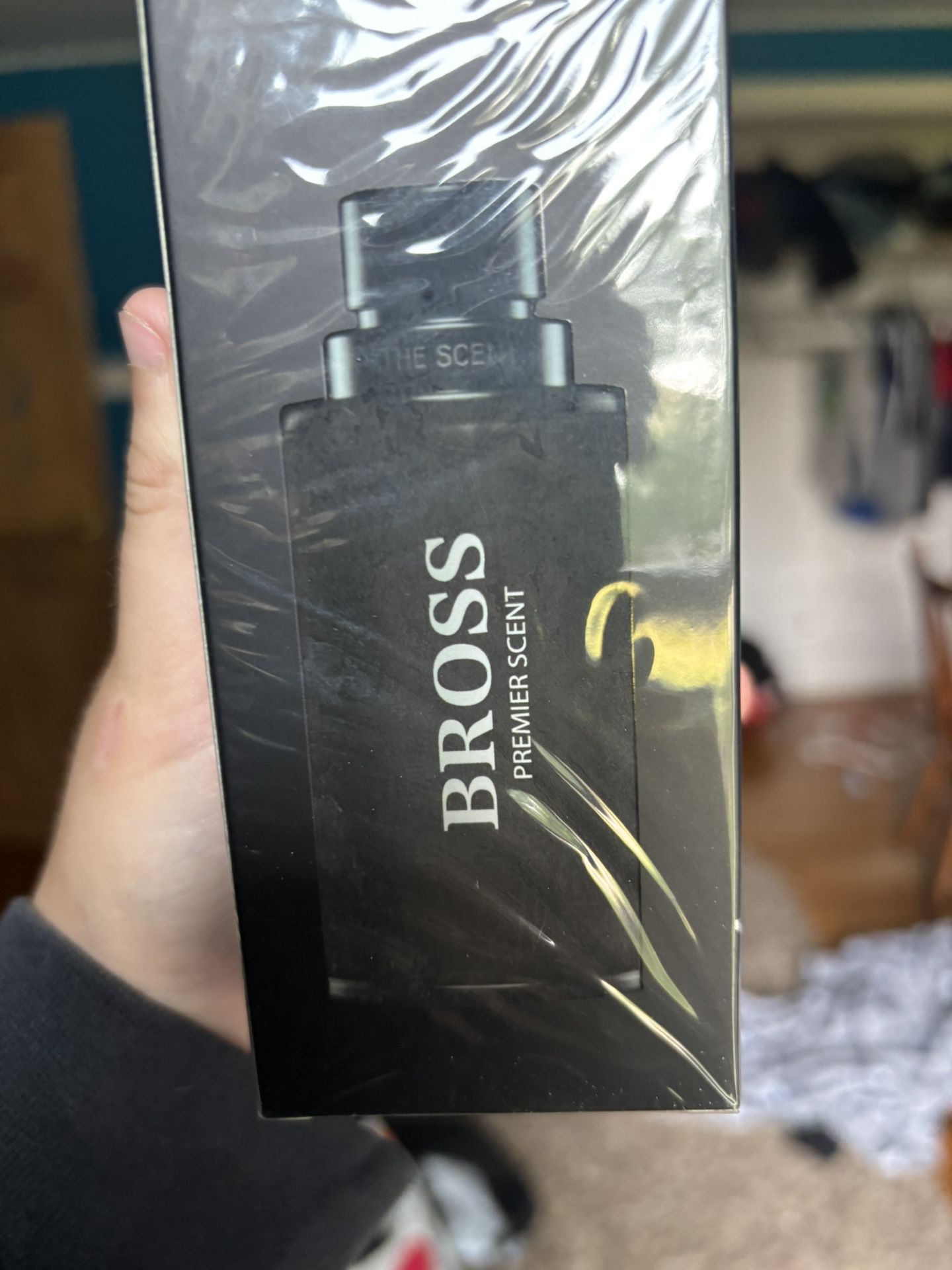 Men’s cologne