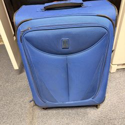 Travel pro 27”