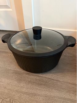 Big pot with a lid